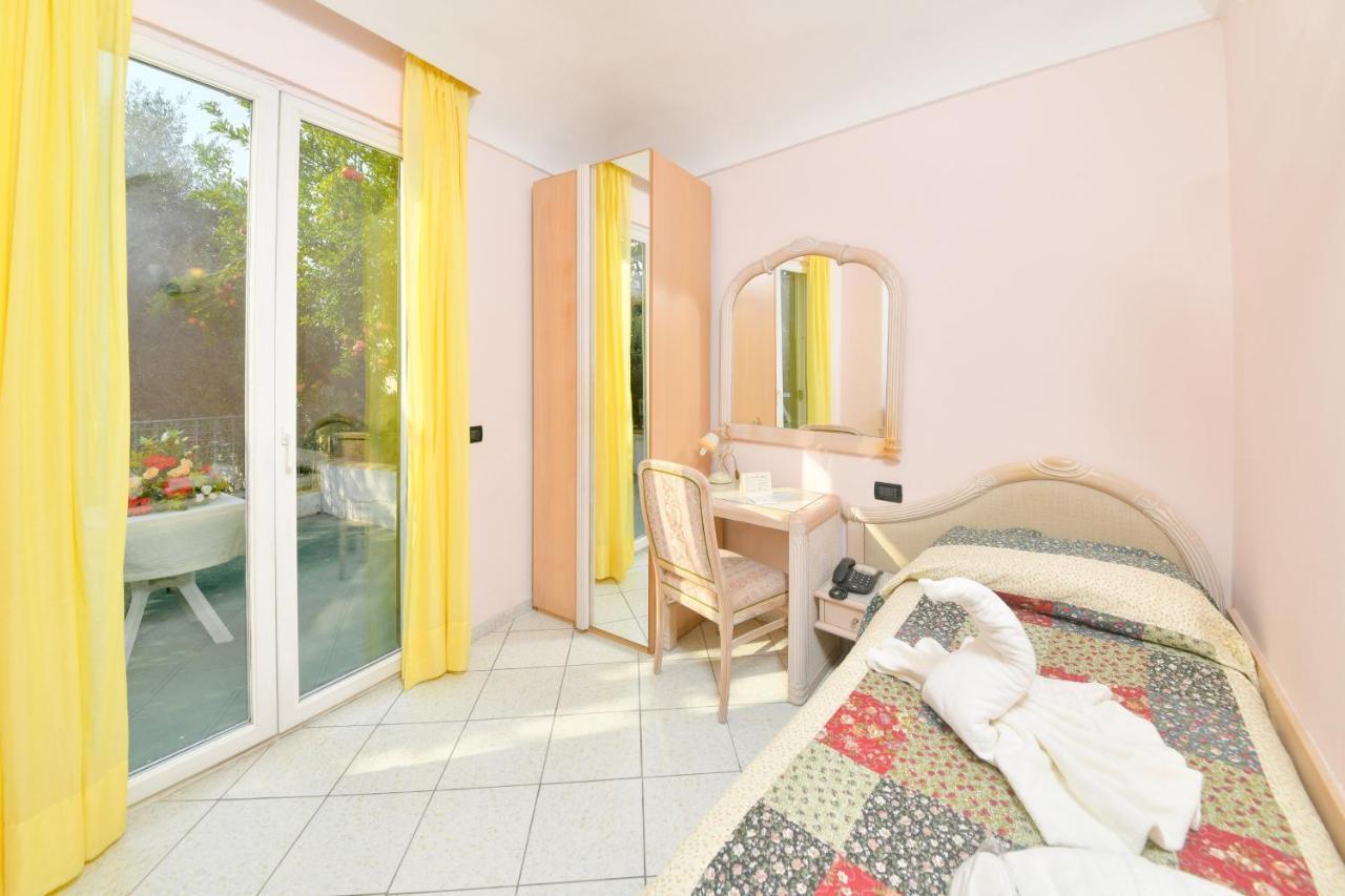 Hotel Felix Terme Ischia Exterior photo